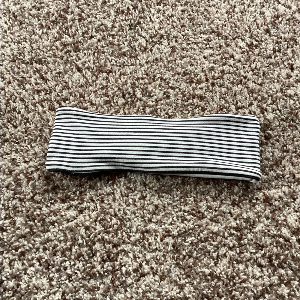 Lululemon ear band